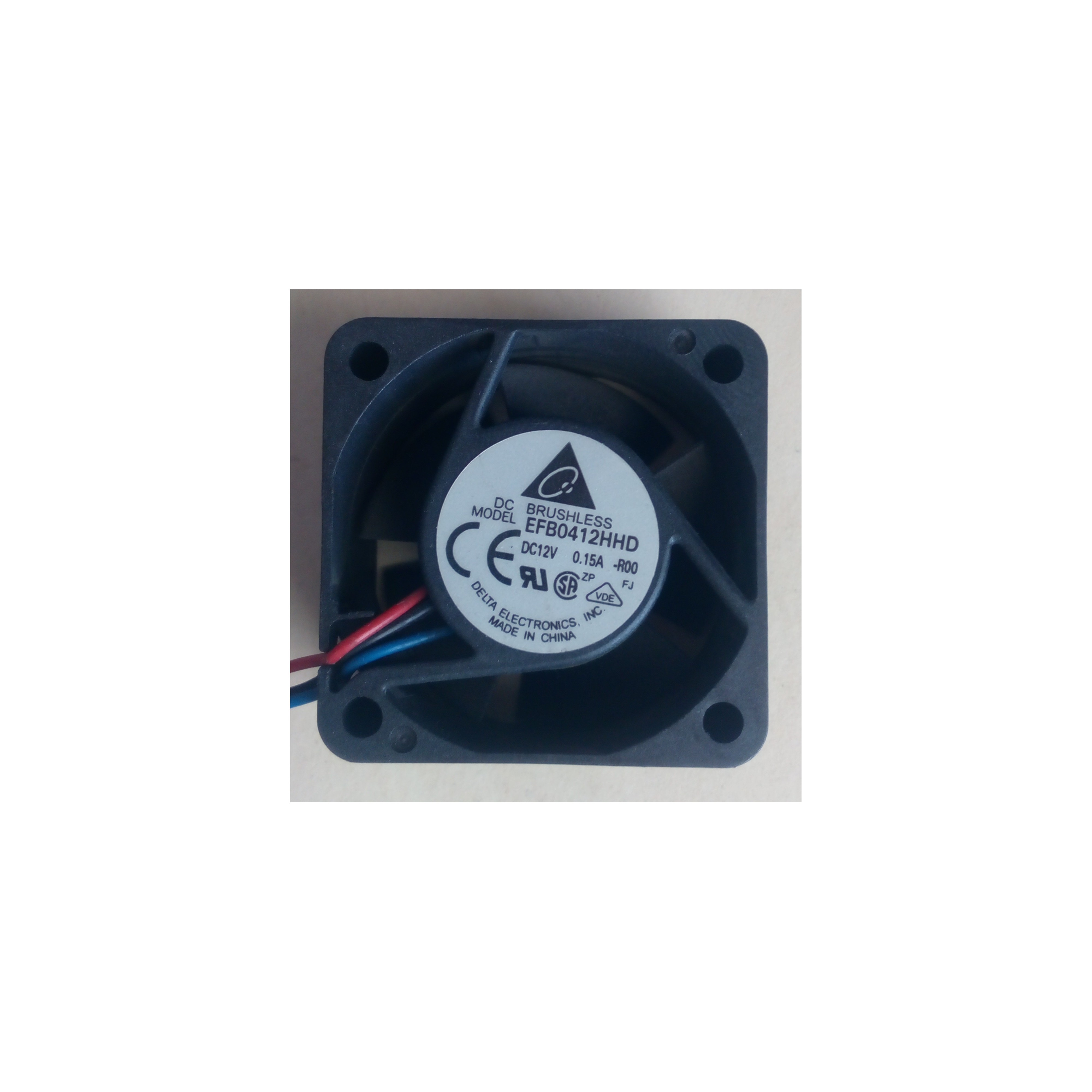 Ventil&aacute;tor Delta Electronics EFB0412HHD