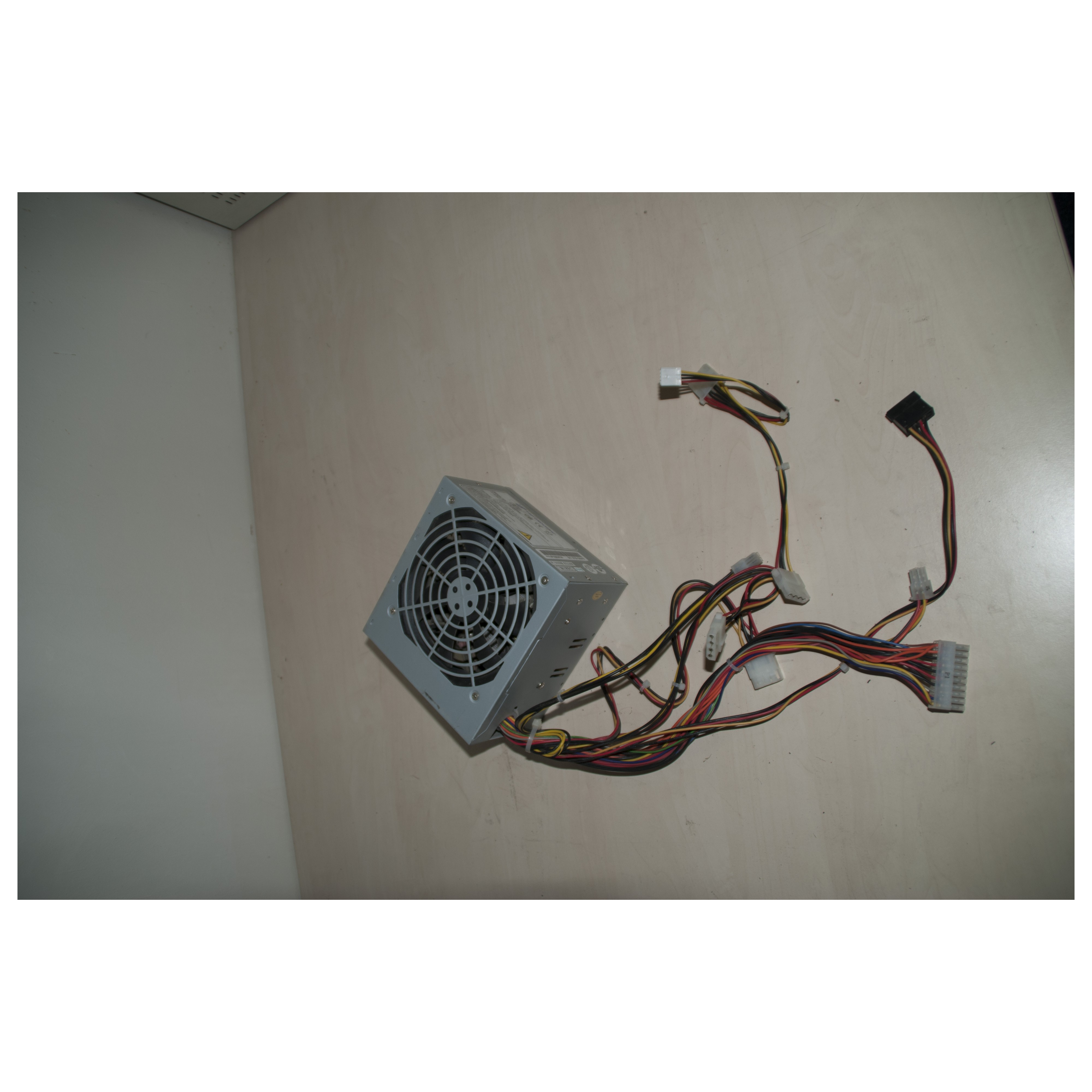 Fortron ATX 230W